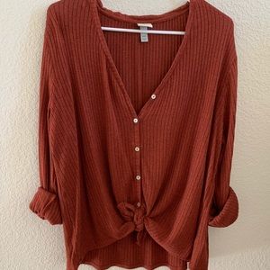 Front tie button down thermal